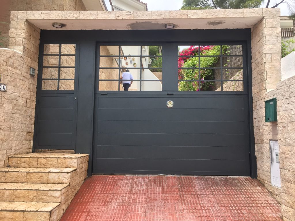 puertas de garaje automáticas