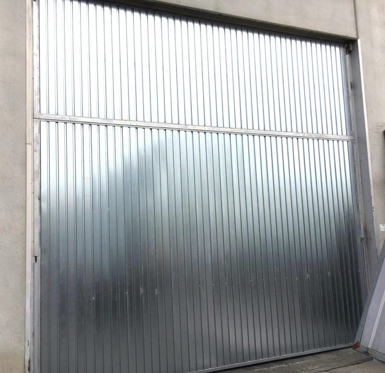Puerta de Garaje Basculante